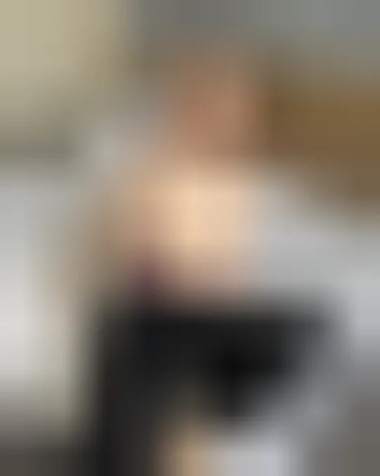 Yasmín, 23 años — follamigas en Gijón