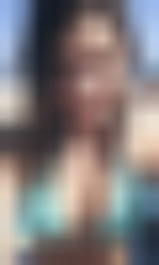 Suri, 20 años — follamigas en Javea