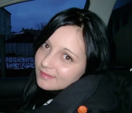 Laura, 32 años — follamigas en Mislata