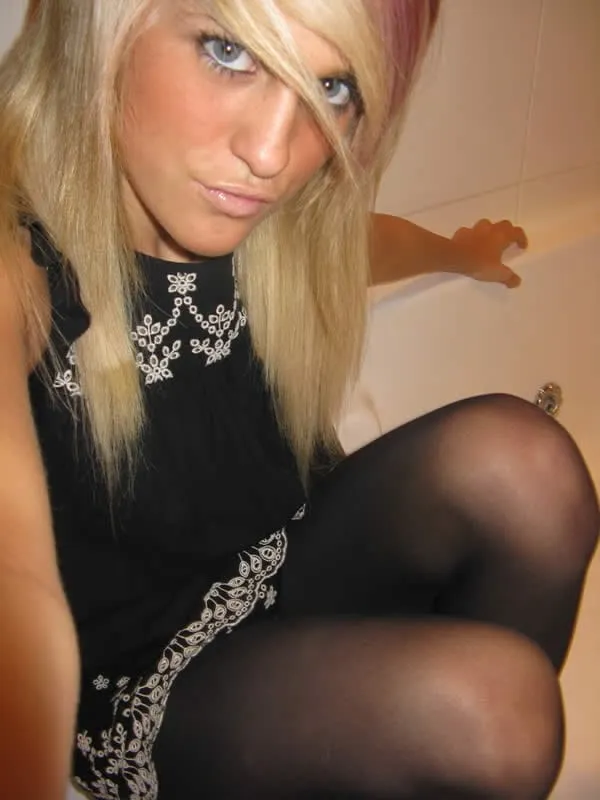 Zahara, 23 años — follamigas en Pozuelo de Alarcón