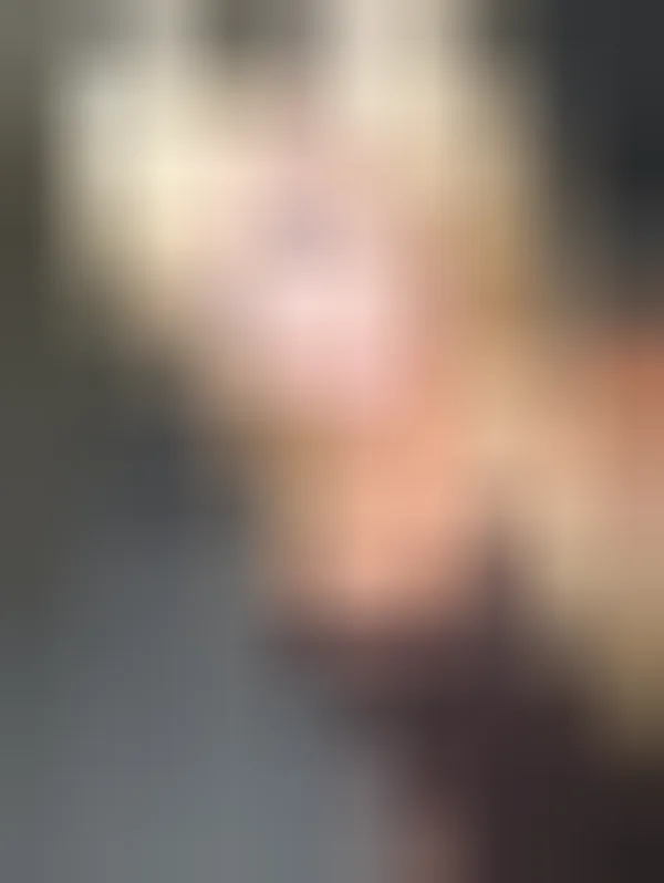 Sofía, 24 años — follamigas en Santa Coloma de Gramenet