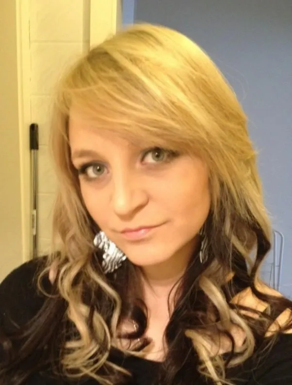 Aurora, 20 años — follamigas en Sevilla