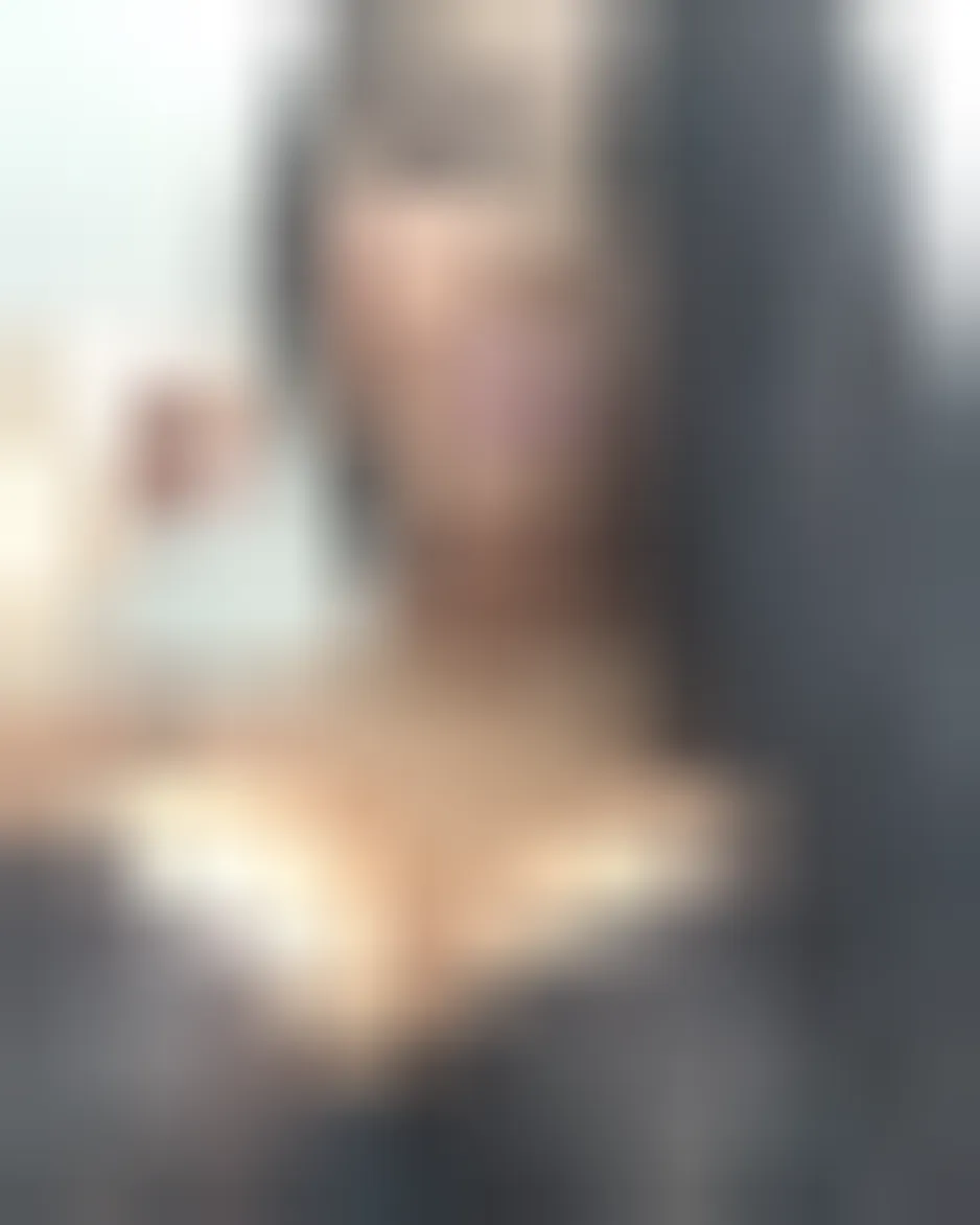 Tessa, 24 años — follamigas en Madrid