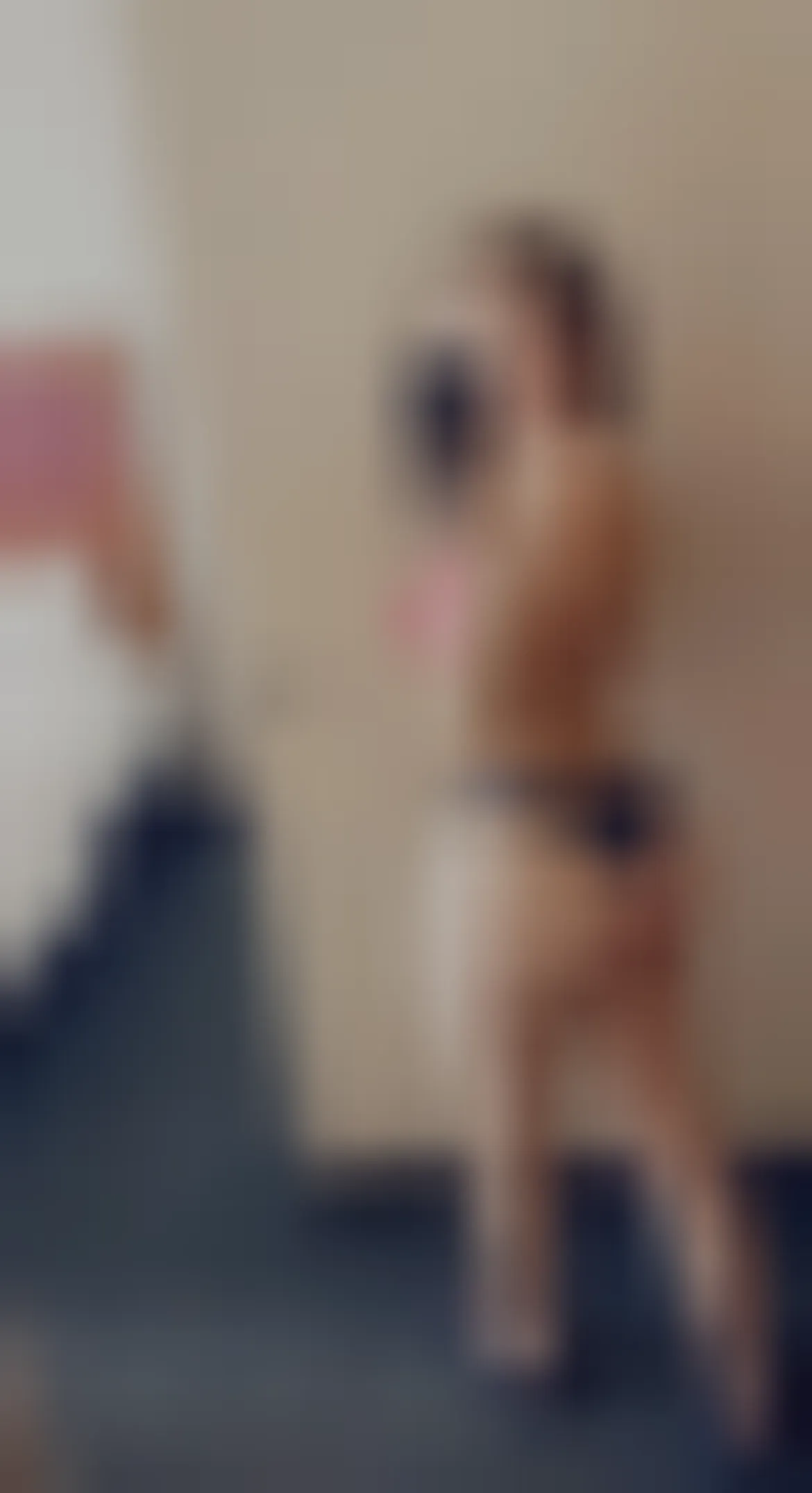 Yesenia, 28 años — follamigas en Orihuela