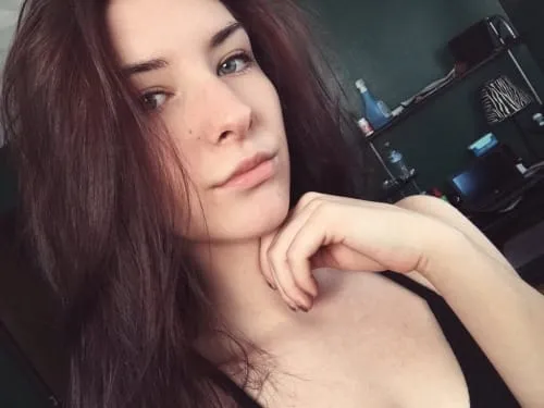 Celia, 23 años — follamigas en Sevilla