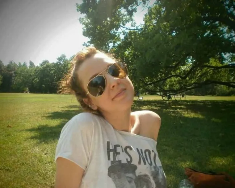 Aisling, 23 años — follamigas en Bilbao