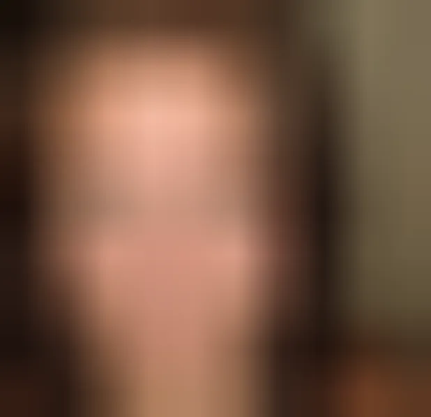 Celia, 22 años — follamigas en Latina