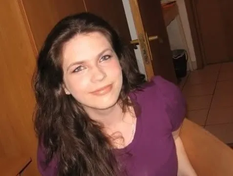 Alba, 23 años — follamigas en Logroño