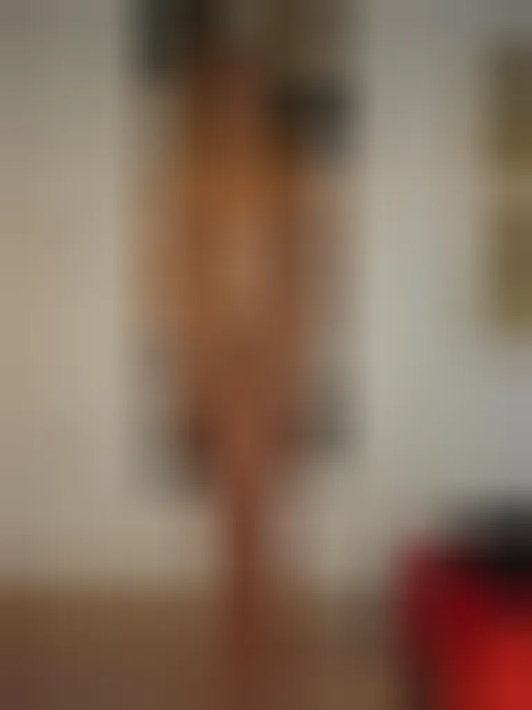 Yesenia, 29 años — follamigas en Cerdanyola del Vallès