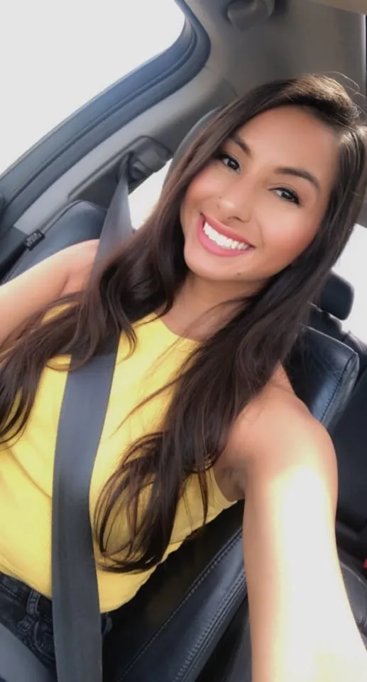 Mireya, 24 años — follamigas en Málaga