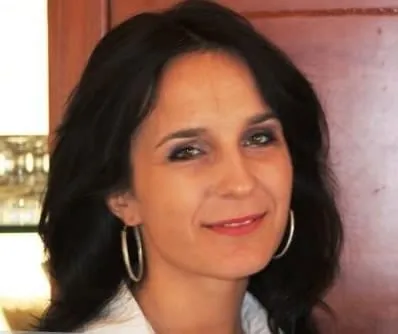 Yesenia, 33 años — follamigas en Cadiz