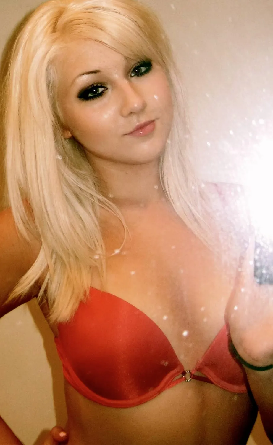 Shakira, 39 años — follamigas en Granada