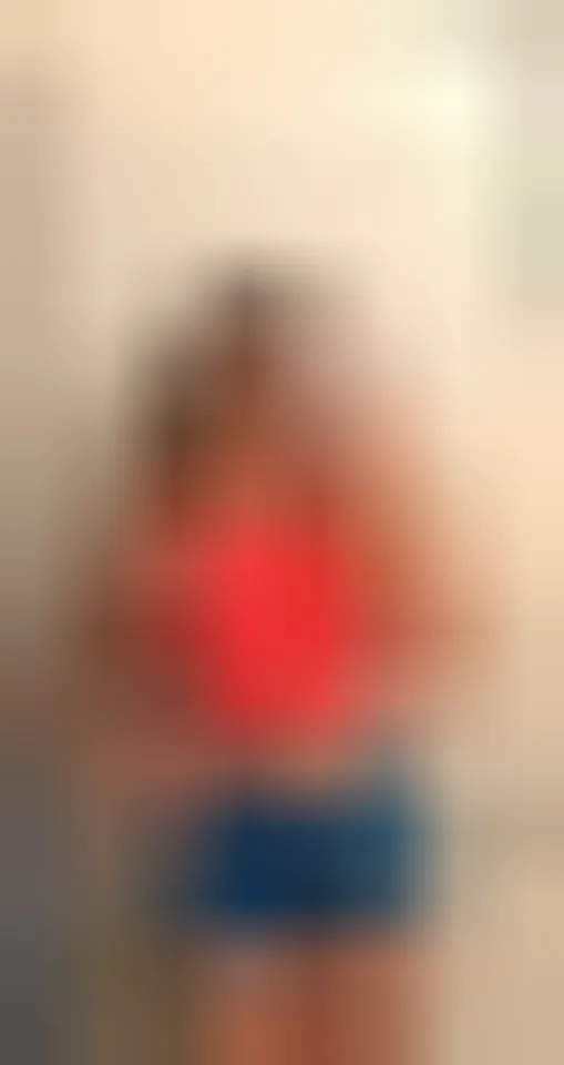 Victoria, 26 años — follamigas en Valencia