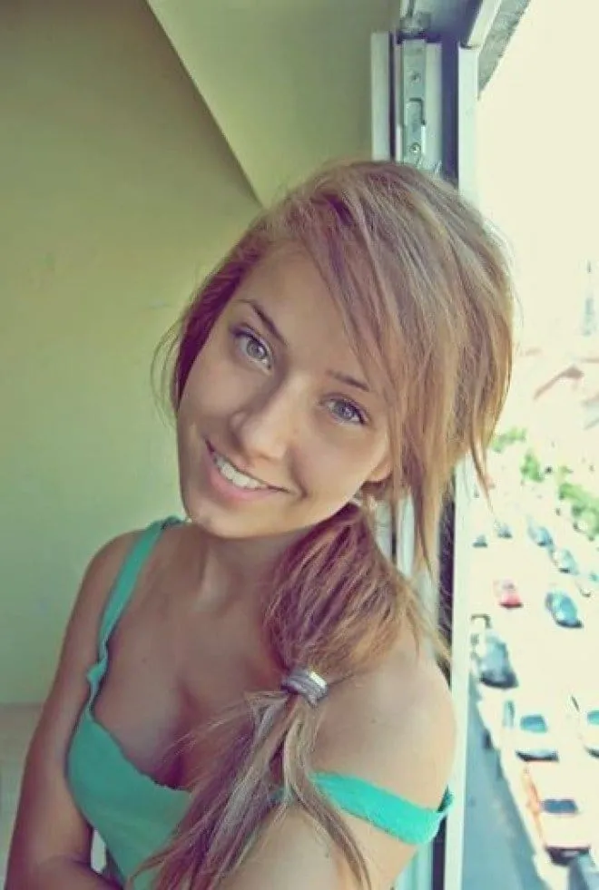 Yara, 22 años — follamigas en Catarroja