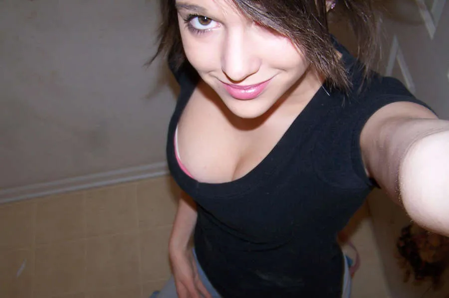 Inmaculada, 26 años — follamigas en Puertollano