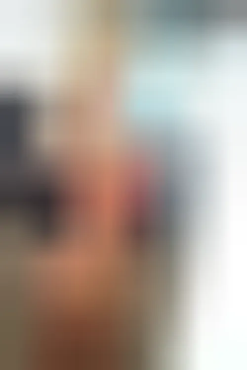 Amani, 19 años — follamigas en Santa Coloma de Gramenet