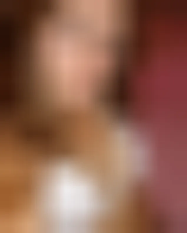 Lorena, 28 años — follamigas en San Pedro Alcántara
