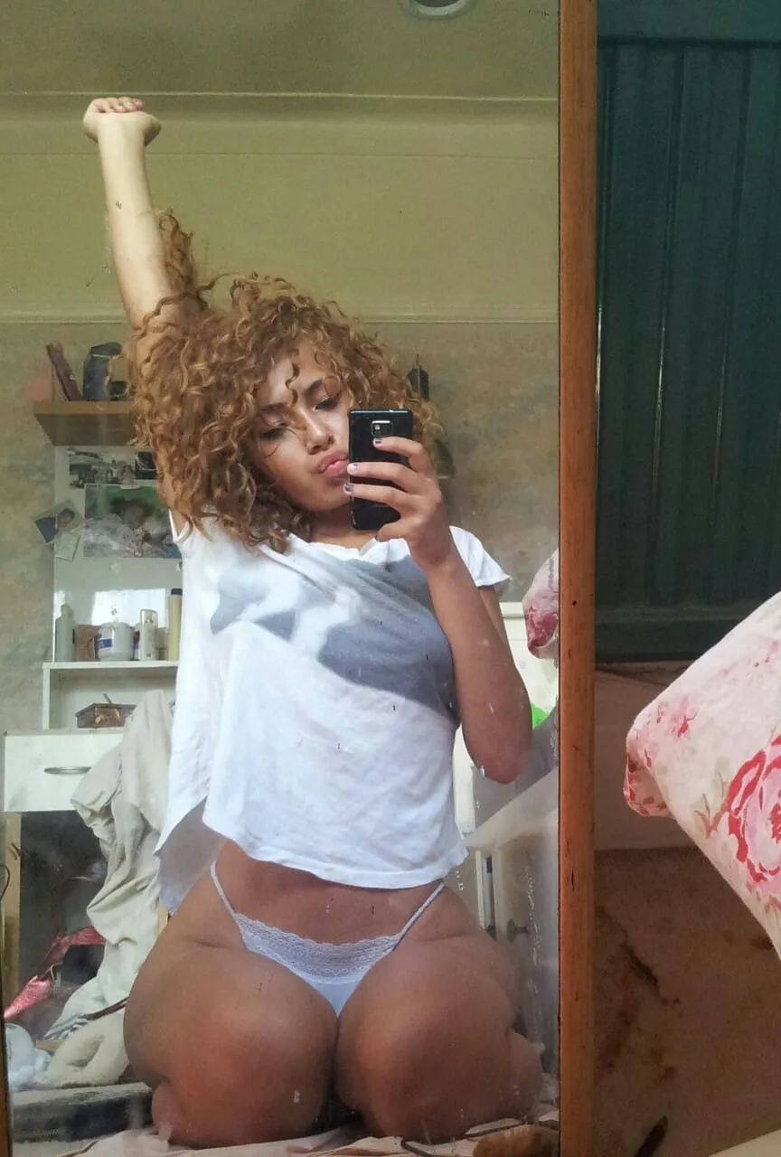 Fiona, 19 años — follamigas en Terrassa