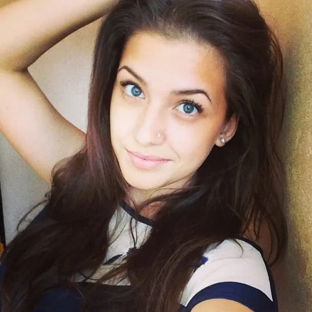 Nuria, 28 años — follamigas en Segovia