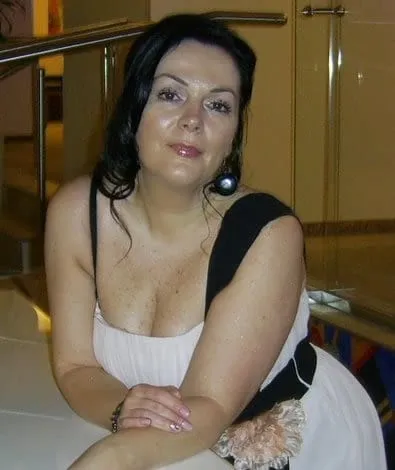 Ana, 25 años — follamigas en Santa Lucía