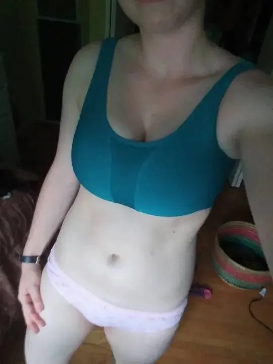 Silvia, 31 años — follamigas en León