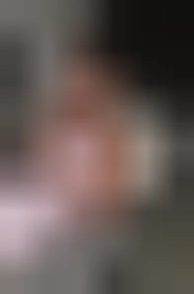 Alyana, 22 años — follamigas en Barcelona