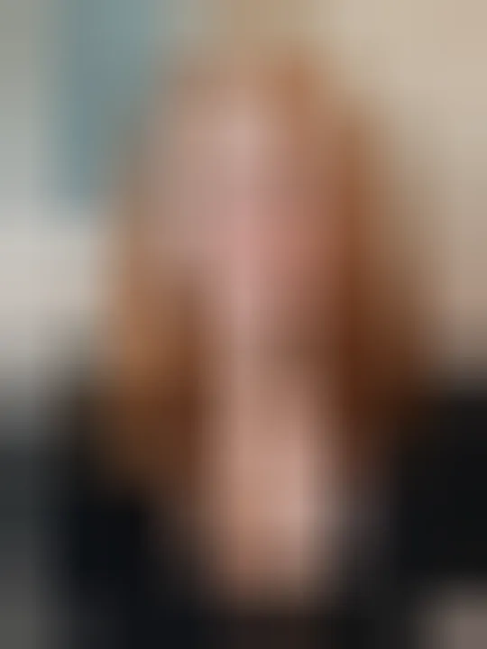 Tania, 22 años — follamigas en Zaragoza