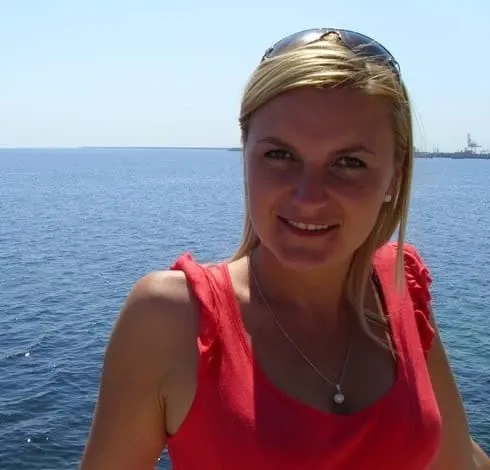 Cayla, 21 años — follamigas en Huesca